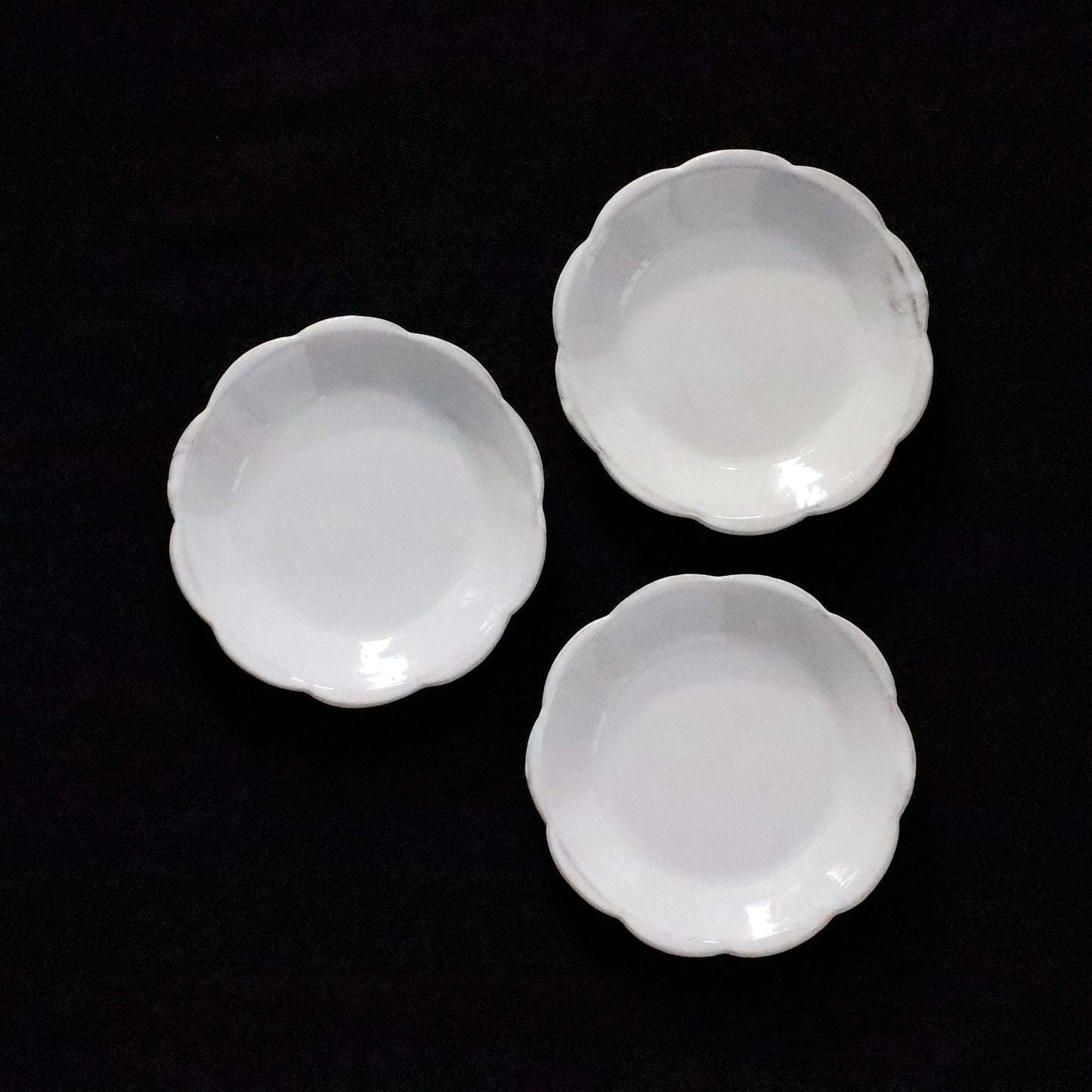 ASTIER de VILLATTE | "Daisy" Dish