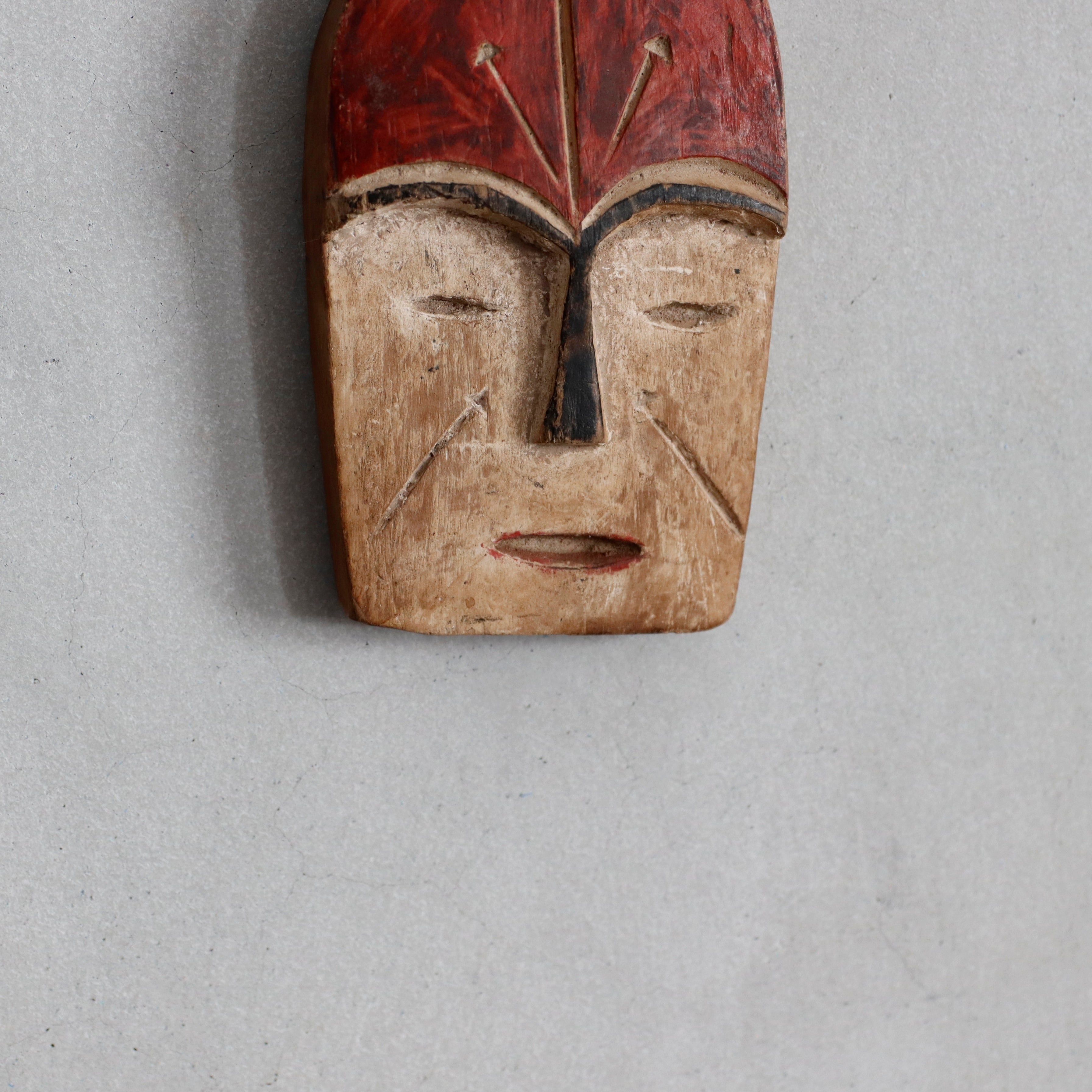 Vinatge | Gabon “Fang” Passport Mask – VISIONS