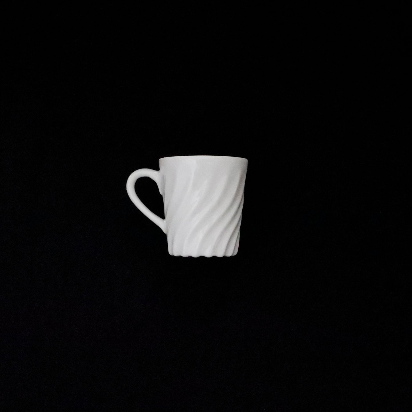 Antique | Demi Cup
