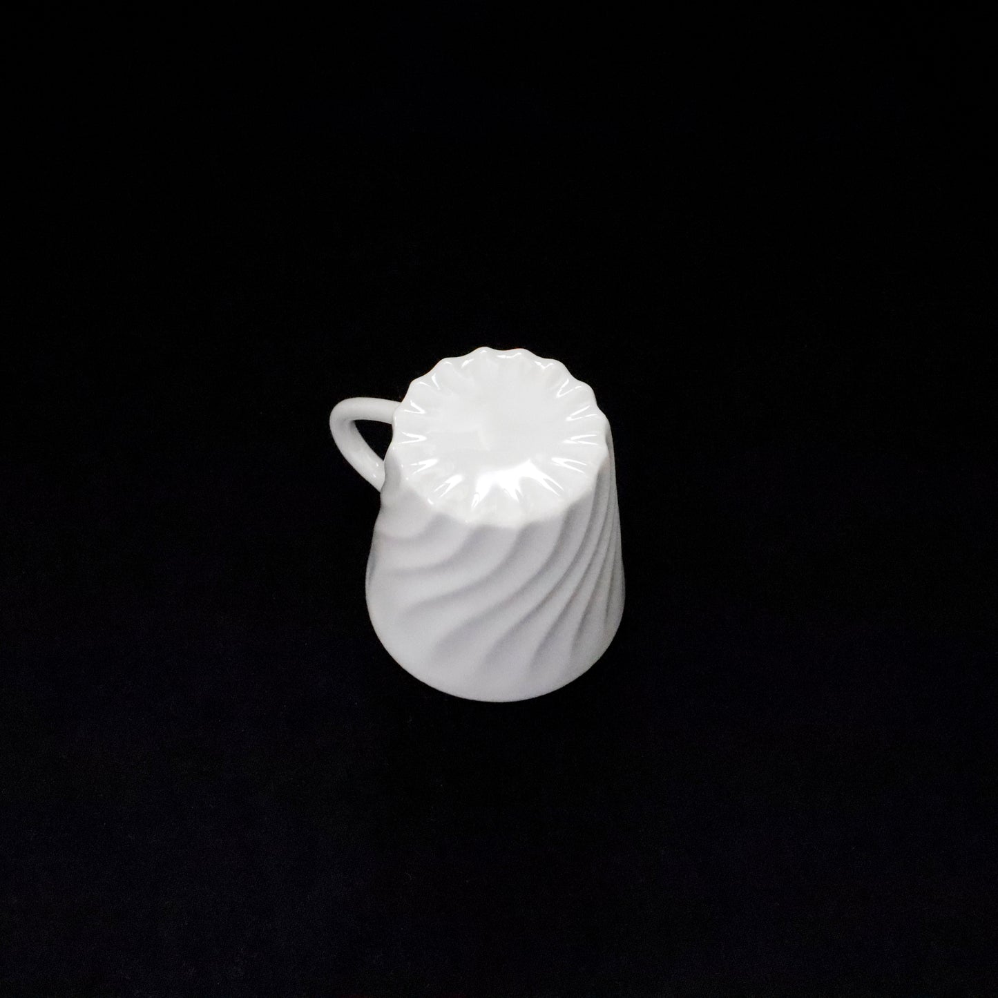 Antique | Demi Cup