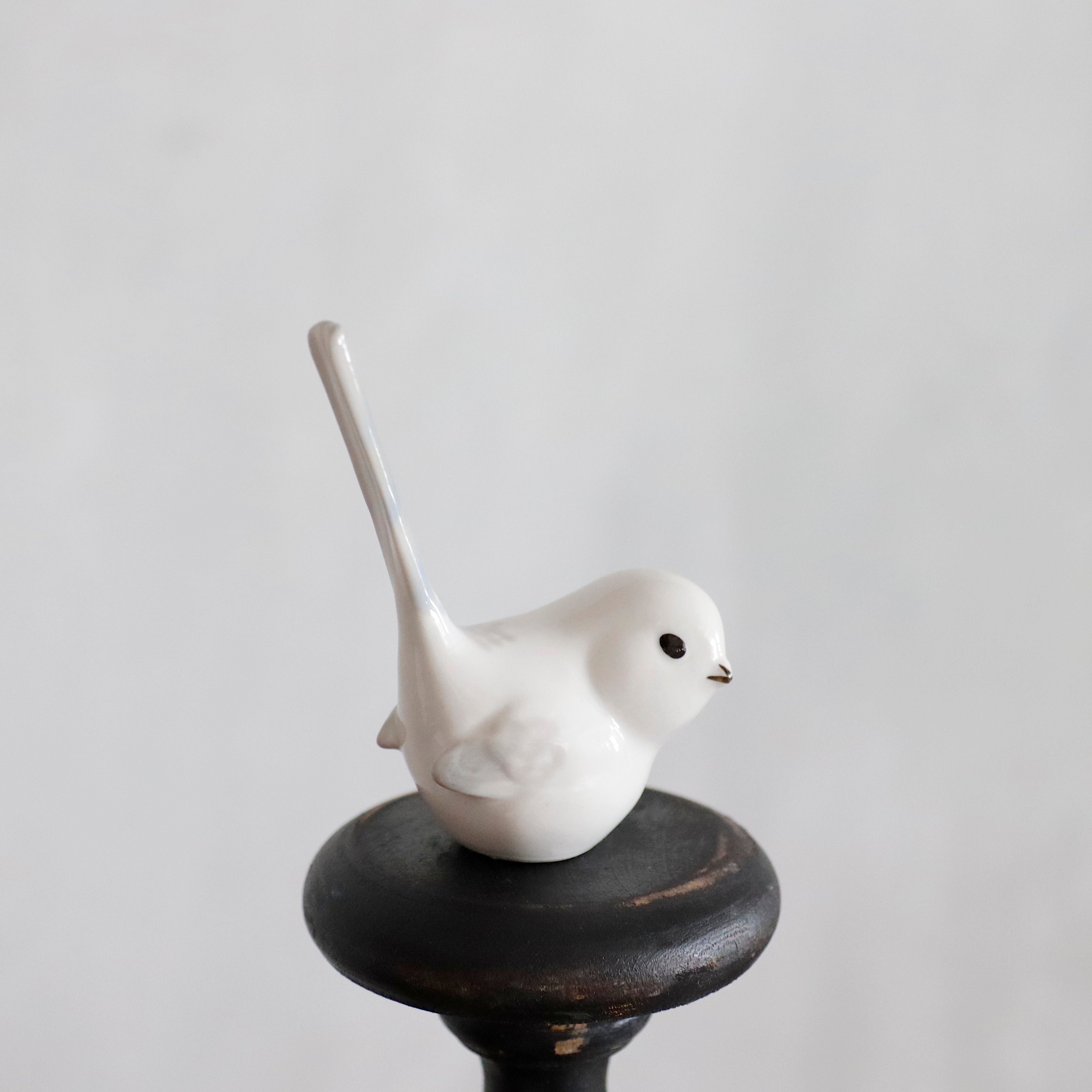 Long Tailed Titmouse Bird Figurine – VISIONS