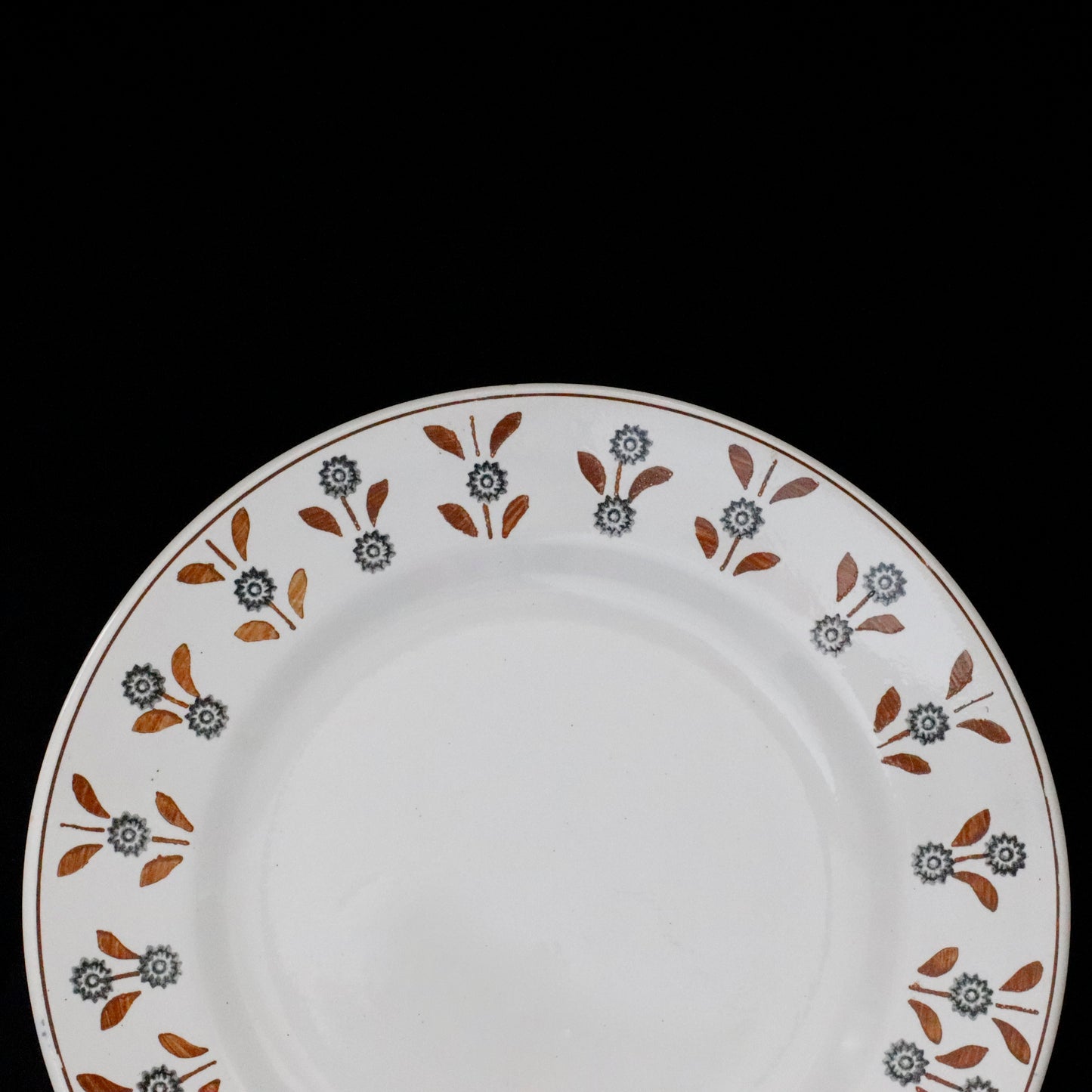 SAINT AMAND | Plate