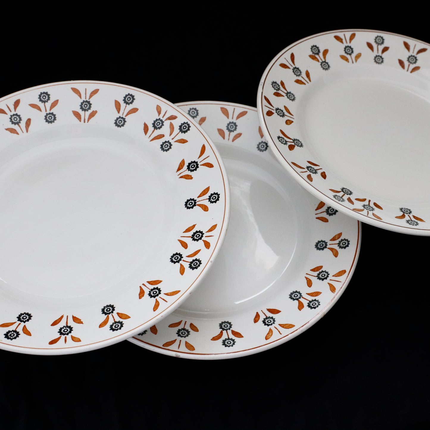 SAINT AMAND | Plate
