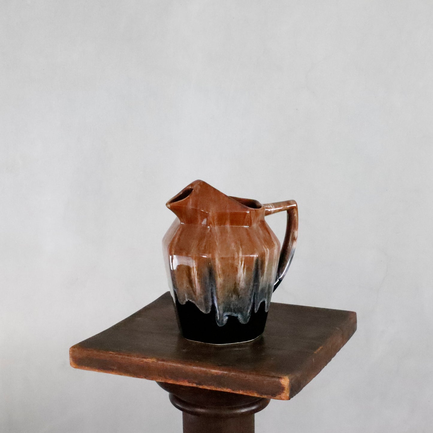 VINTAGE | Marble Octagonal Pitcher