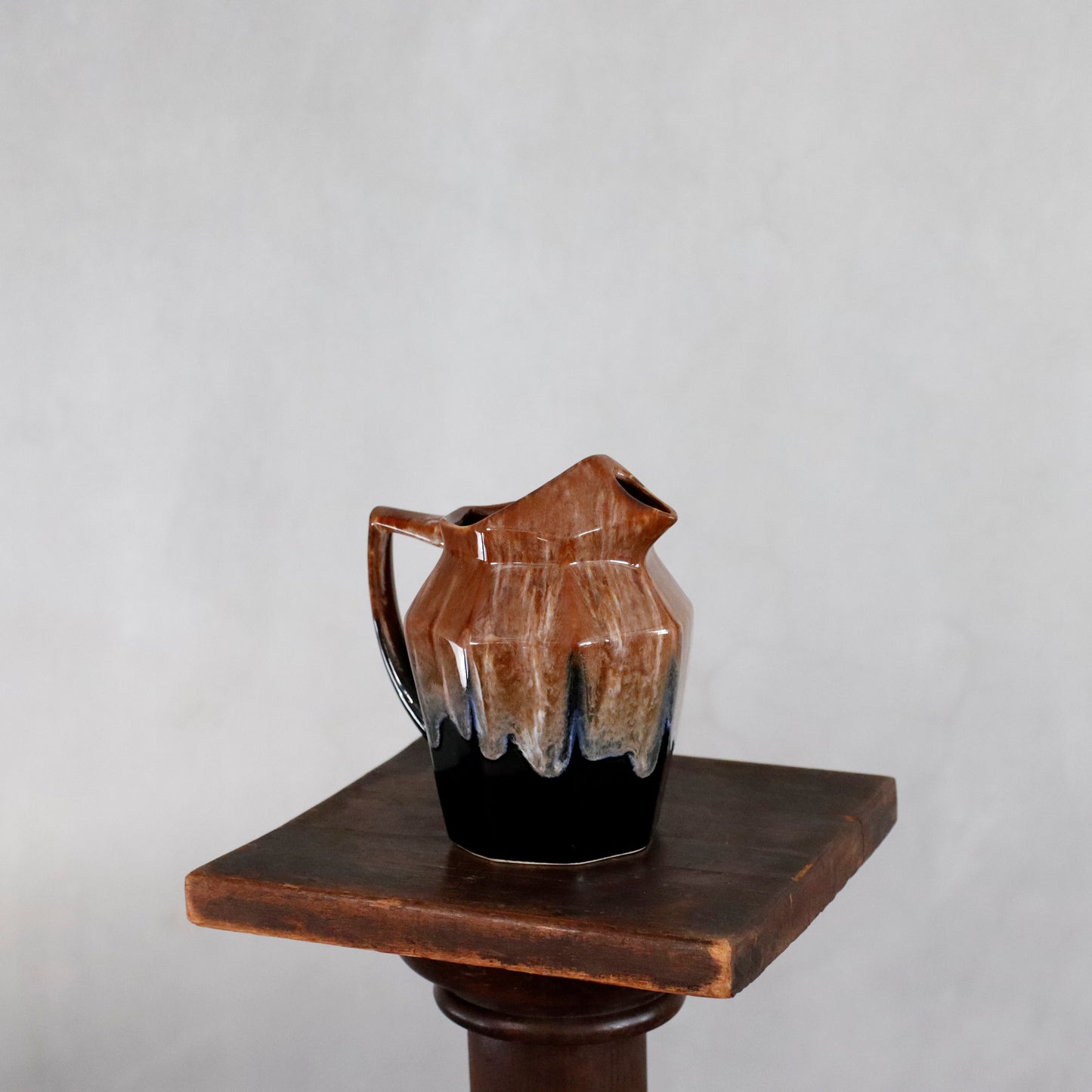 VINTAGE | Marble Octagonal Pitcher