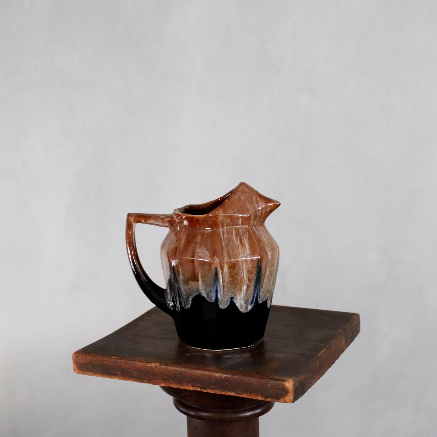VINTAGE | Marble Octagonal Pitcher