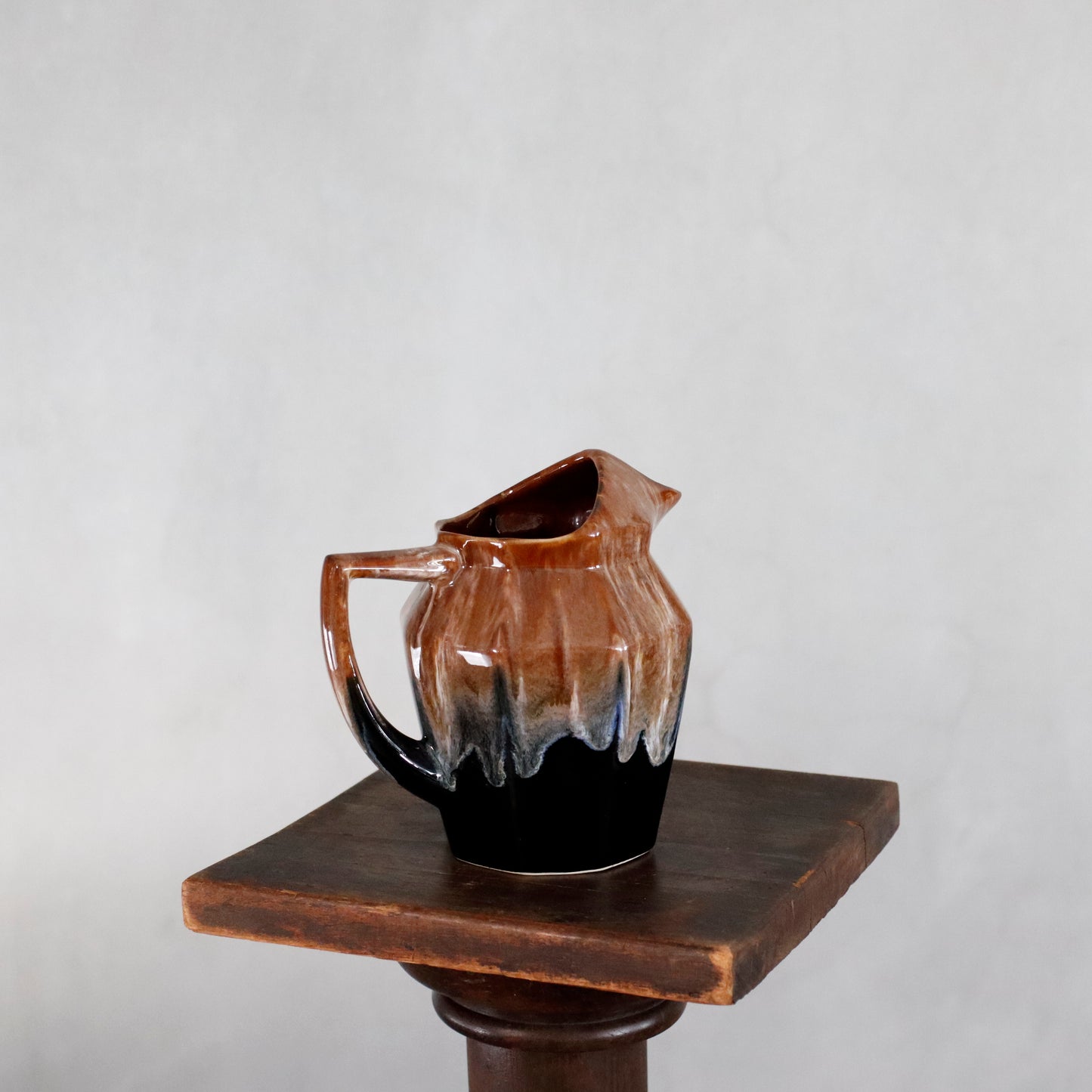 VINTAGE | Marble Octagonal Pitcher