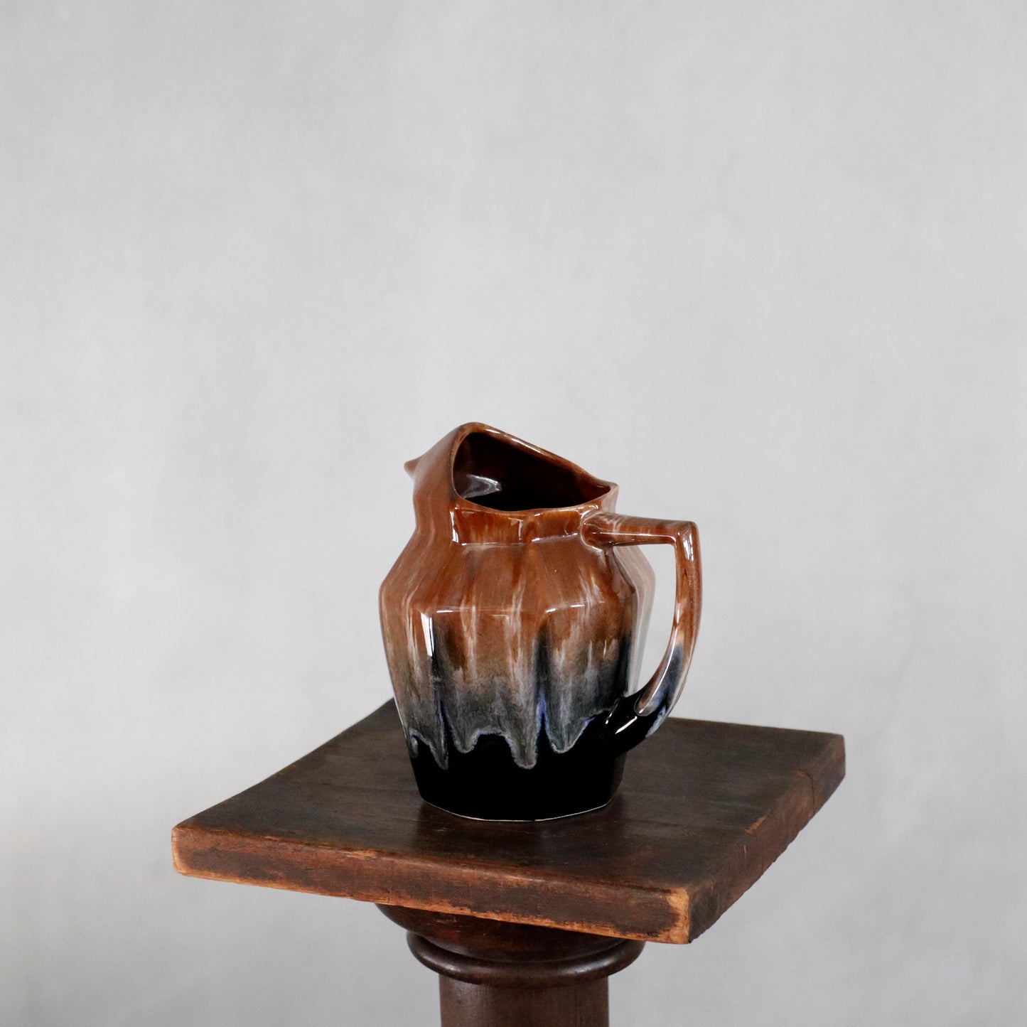 VINTAGE | Marble Octagonal Pitcher