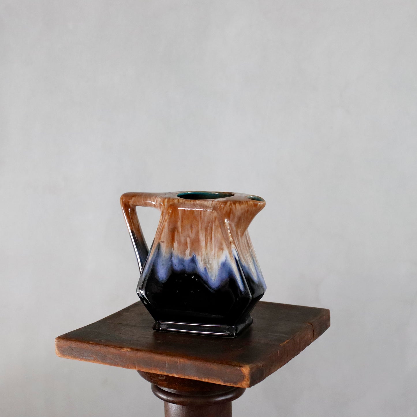VINTAGE | Marble Rectangle Pitcher