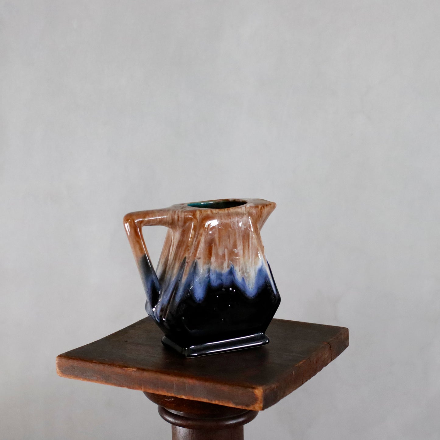 VINTAGE | Marble Rectangle Pitcher