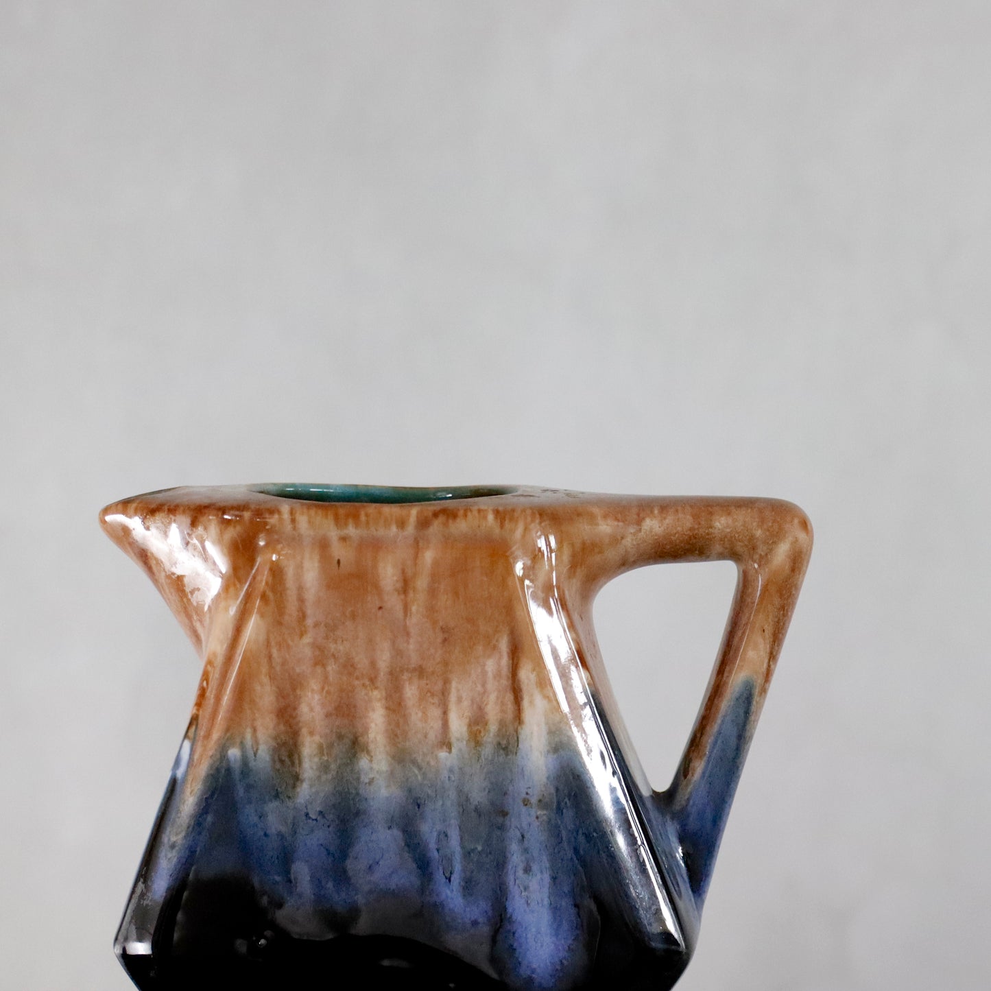 VINTAGE | Marble Rectangle Pitcher
