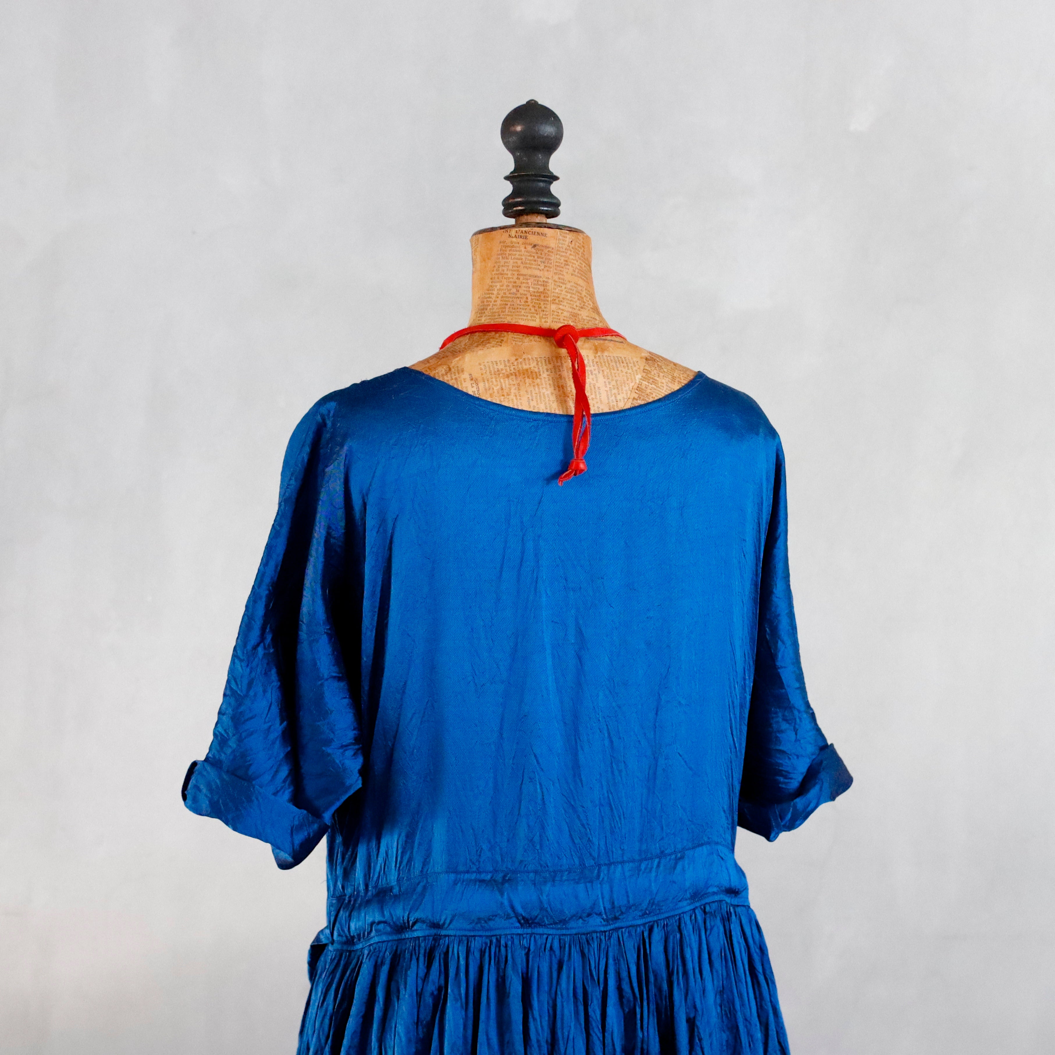 CHRISTIAN PEAU | CP WR 002 SILK DRESS – VISIONS