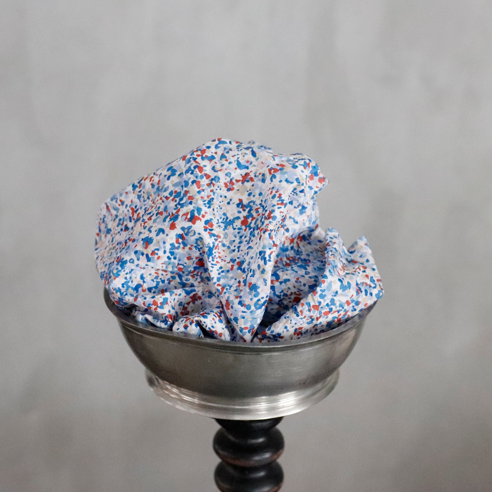 handkerchief medio lavato ― blue flower