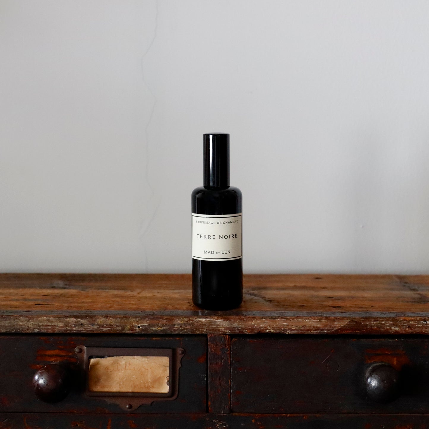 ROOM PARFUM (PARFUMAGE DE CHAMBRE) 100ml “TERRE NOIRE”
