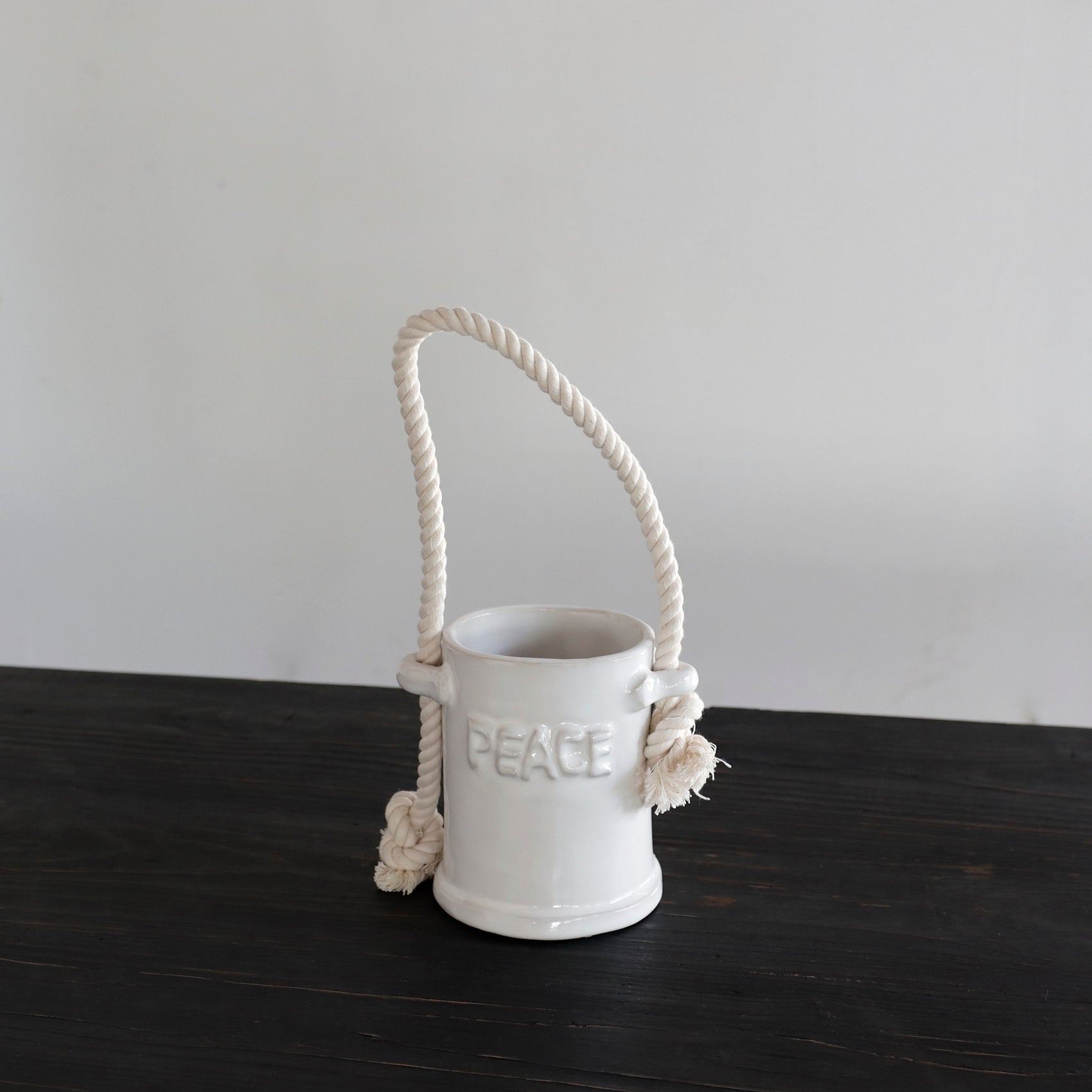 birbira-REGULAR | BUCKET - Peace Vase_S short