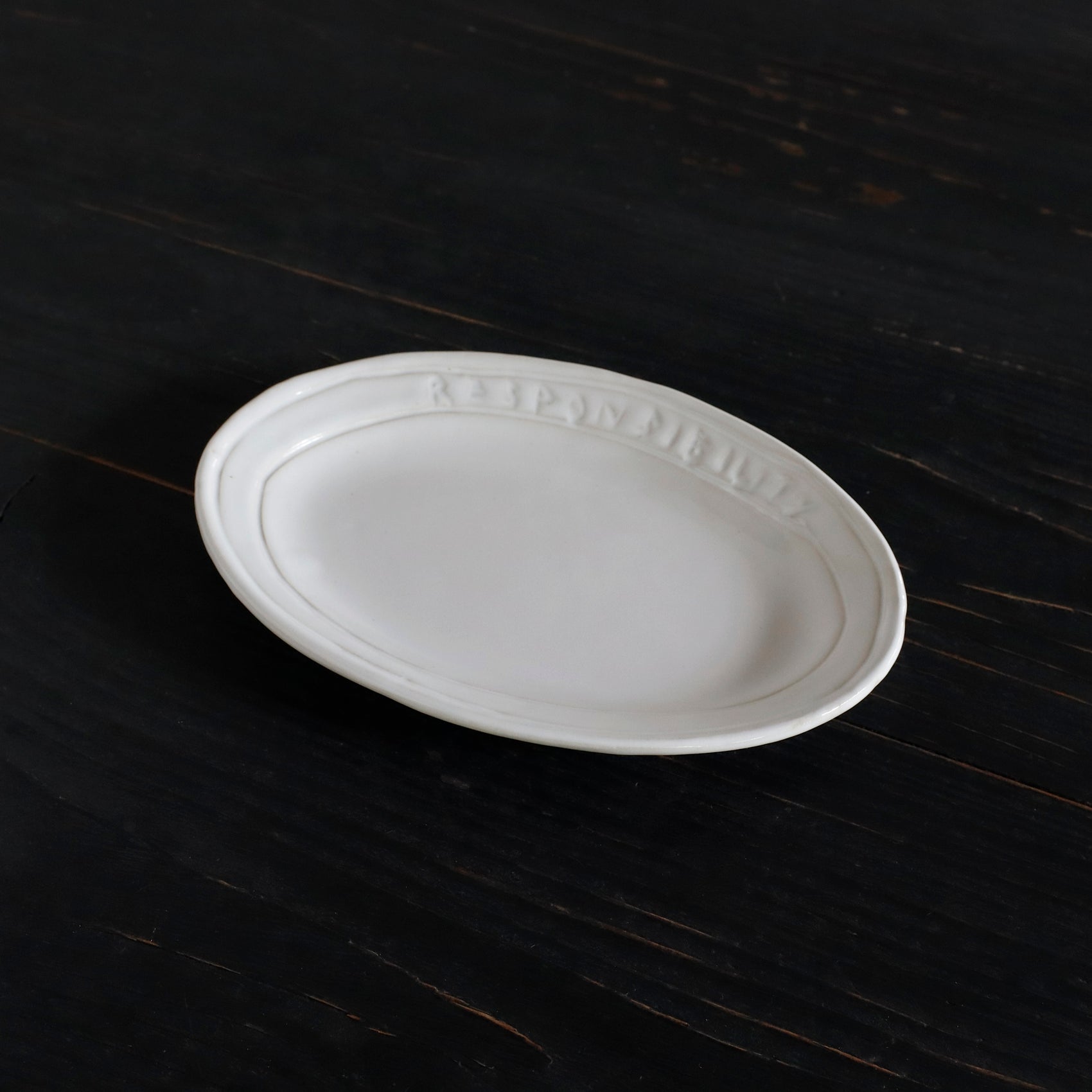 REGULAR | RESPONSIBILITY - Oval Plate_S