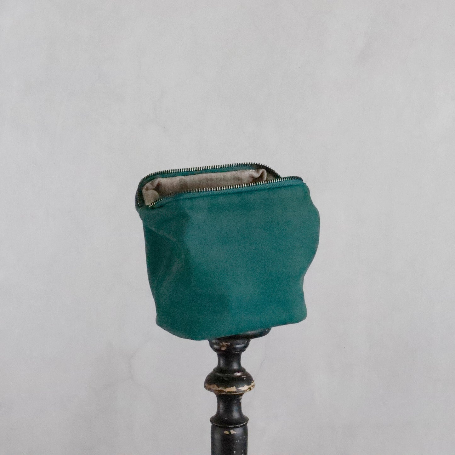 STYLE CRAFT | Green Goat Nubuck Pouch "FP-02"