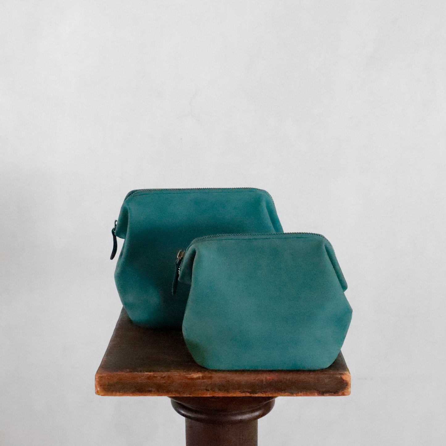 STYLE CRAFT | Green Goat Nubuck Pouch "FP-02"