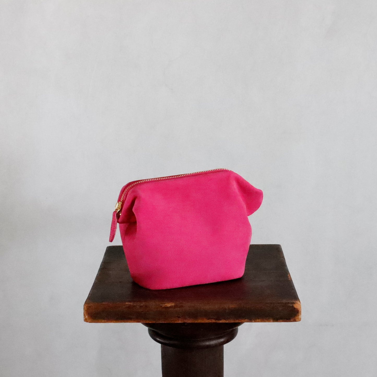 STYLE CRAFT | Pink Goat Nubuck Pouch "FP-01"
