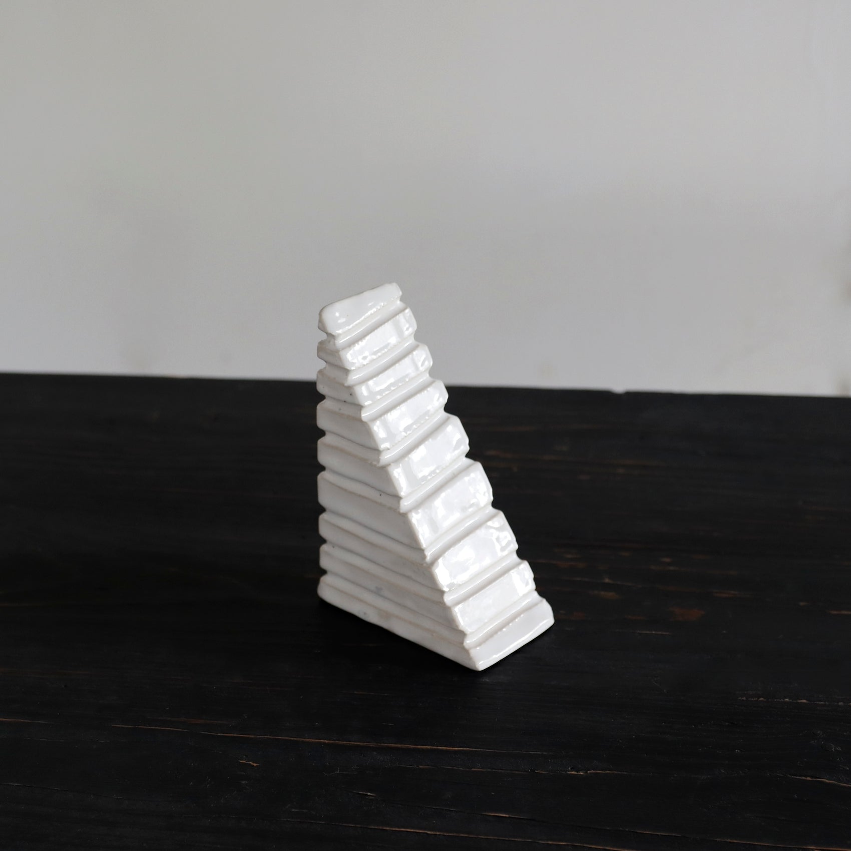 REGULAR | TRIANGLE - Object